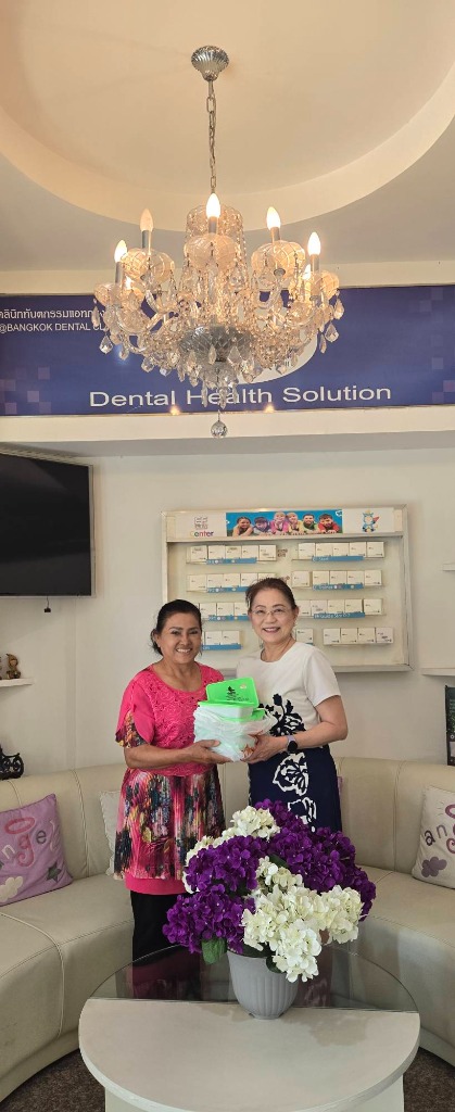 Happy patient at @Bangkok Dental